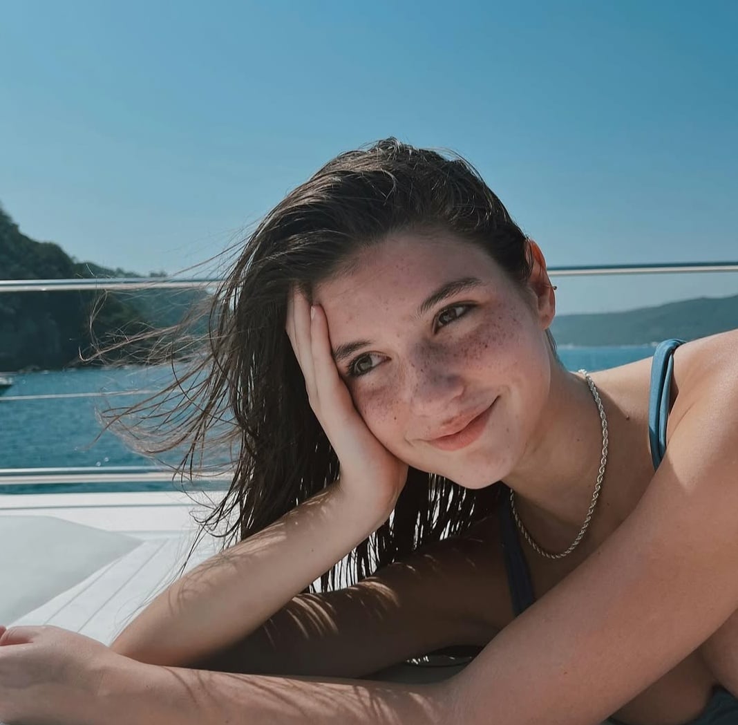 Rachelle Van Waardhuizen