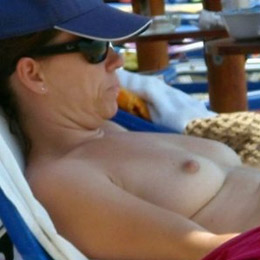 Diana Mórová Naked