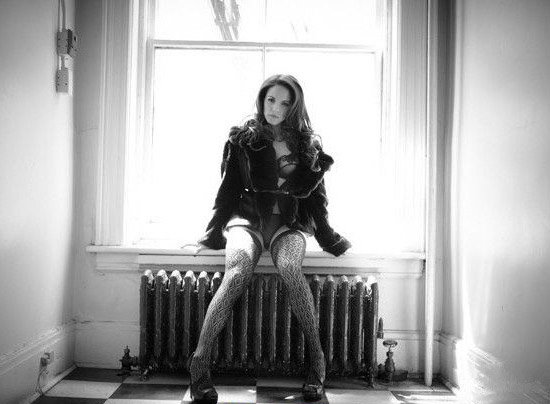 Anna Silk