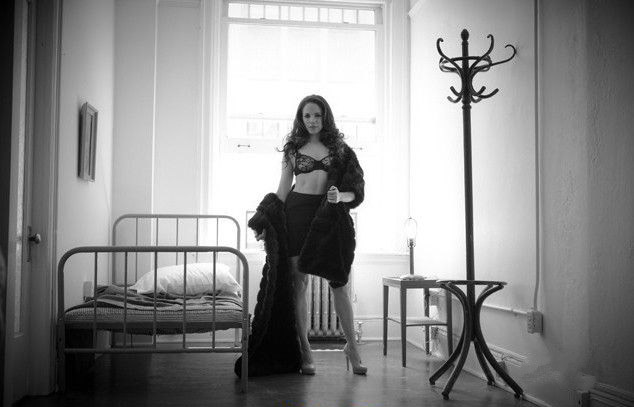 Anna Silk