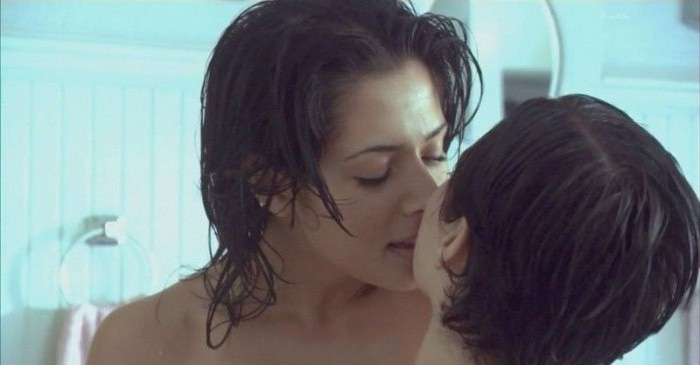 Mia Kirshner
