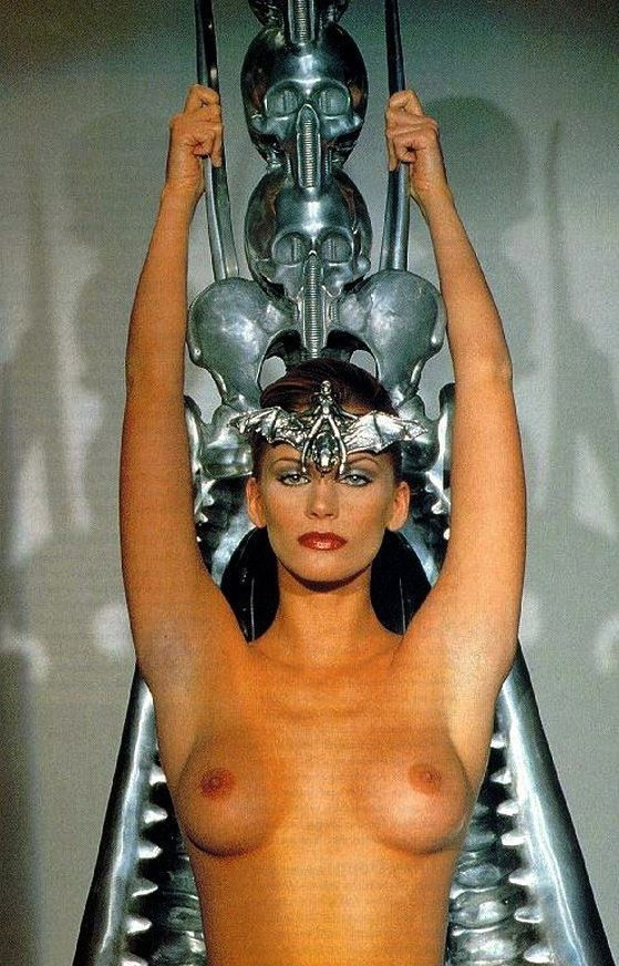Natasha Henstridge