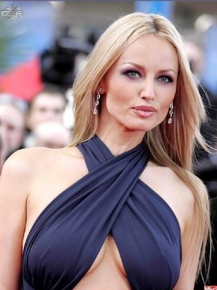 Adriana Sklenaříková