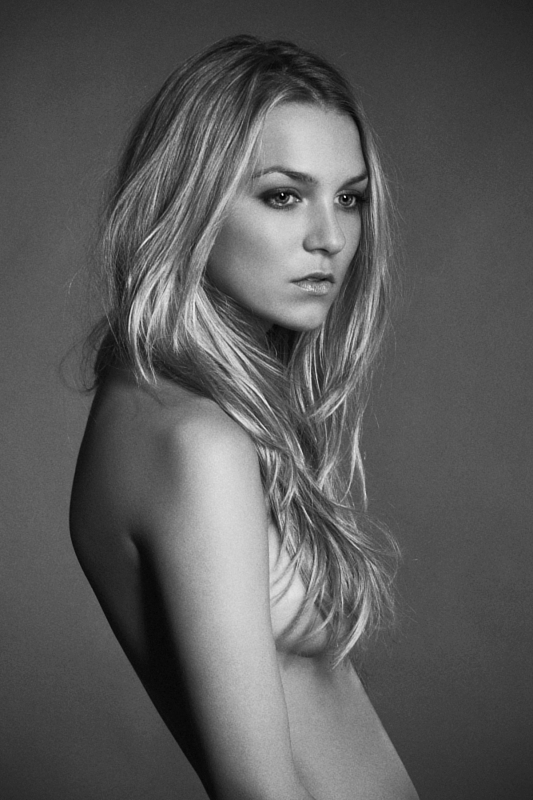 Nikola Vykydalová