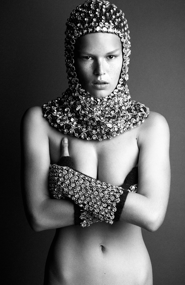 Anna Ewers
