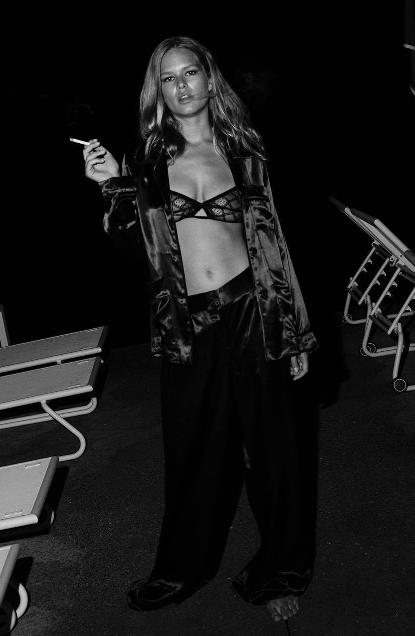 Anna Ewers