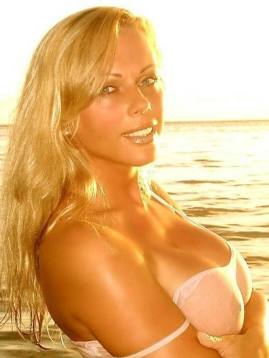Kelly Trump