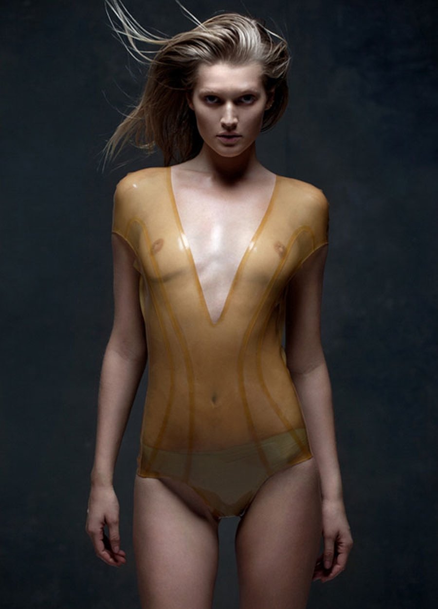 Toni Garrn