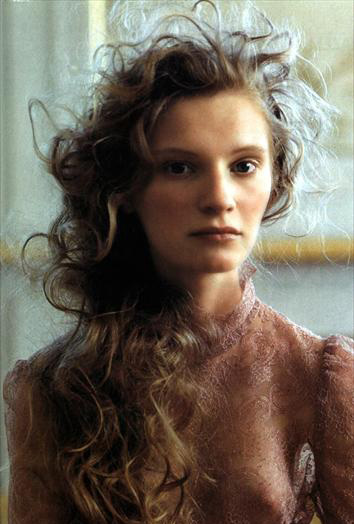 Agata Buzek