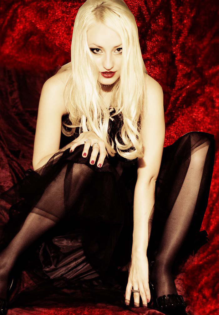 Blondinka Ksy