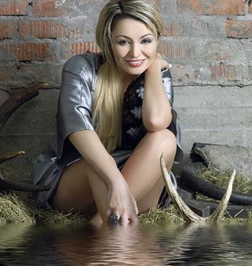 Katya Lel