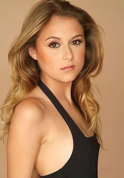 Alexa Vega