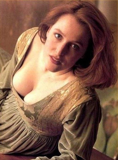 Gillian Anderson