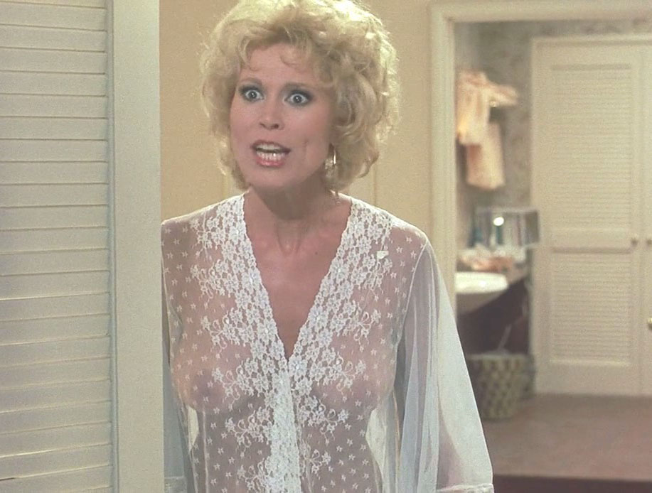 Leslie Easterbrook