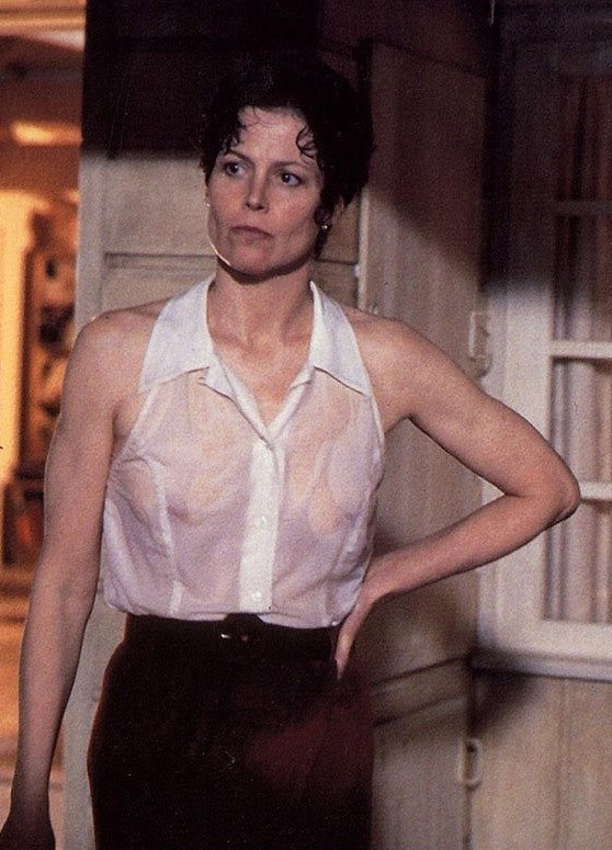 Sigourney Weaver